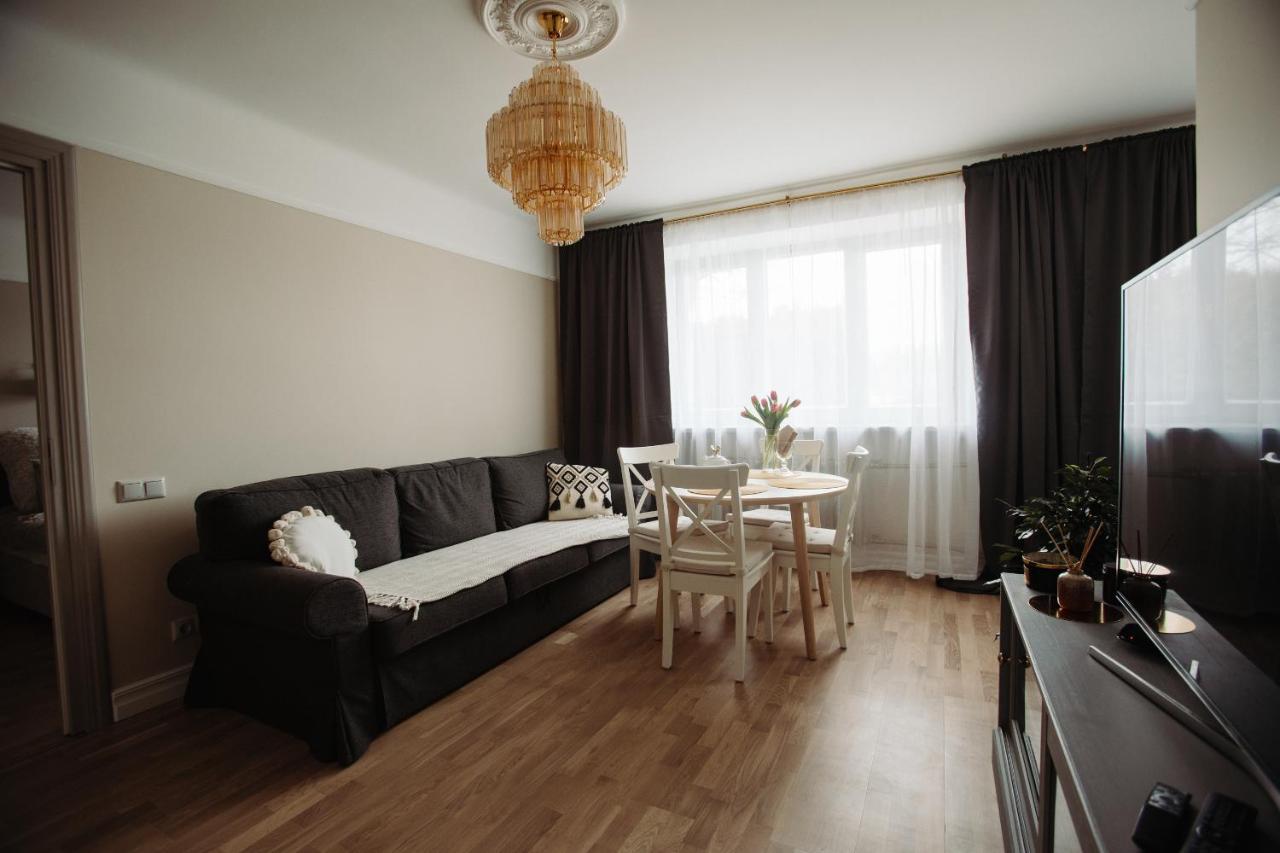 Cesis Welcome Apartment ภายนอก รูปภาพ